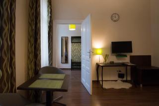 Walton Prime Apartment - 7