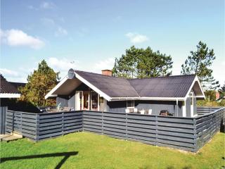 Holiday Home Hvide Sande With A Patio 04 - Bjerregård - 2