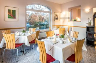 Hotel am Rokokogarten - Veitshöchheim - 3