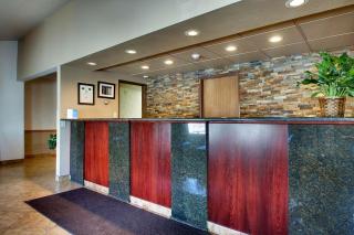 Best Western West Hills Inn - Chadron - 6