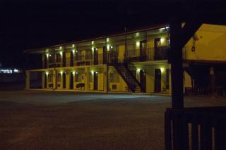 Tazewell Motor Lodge - Tazewell - 1