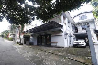 RedDoorz Plus near Undip Tembalang - Semarang - 8