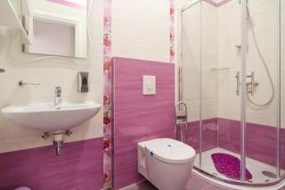 Apartment Radiant Orchid - 6