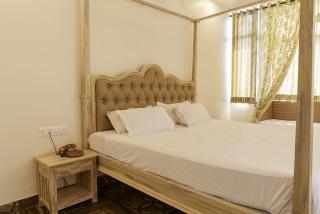 Hotel Sargam Sadan - 2