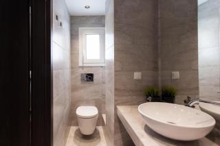 Walk to Markets from a Cozy Studio by Cielo Homes - Athene - 4