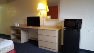 Red Carpet Inn - Gibbstown - 0