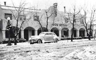 Historic Dow Hotel - Lone Pine - 3