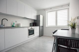 Pixel White Apart - Breslavia - 6