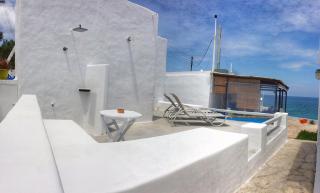 Traditional House by the Sea - Mandrakia - 7
