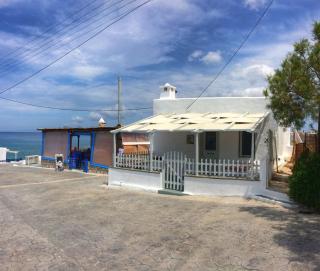 Traditional House by the Sea - Mandrakia - 5