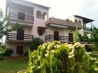 Athina Vourvourou Apartments - Vourvourou - 0