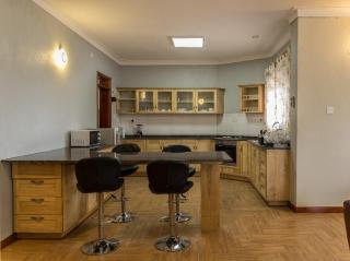 Ibis Apartments - 2