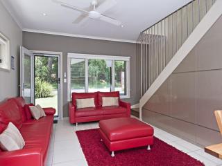 Florida 5 5 Lillian Street - Shoal Bay - 1