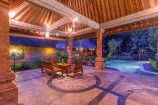 Jero Sebali Villa by Travellink Bali - Ubud - 5