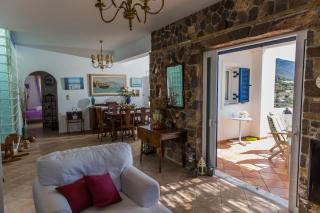 Villa Euphoria in Aegina, A' Marathonas bay - Egina - 1