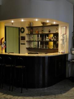 Pokoje Hotelowe Dux - Lodz - 5