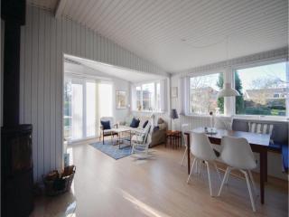 Two-Bedroom Holiday Home In Borkop - 9