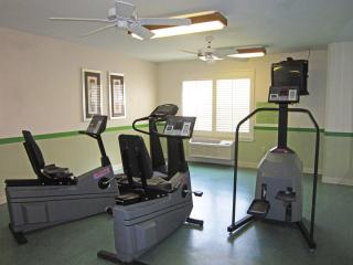 LoneStar Suites - Webster - 5