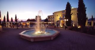 Kouros Hotel - Drama - 5