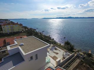 Luxurious Villa in Kozino with Fenced Garden - Kožino - 4