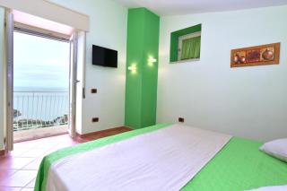Mareluna - Nerano - 1