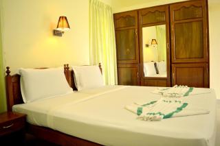 Ganesh Ayurveda Holiday Home bed and breakfast - Kovalam - 1