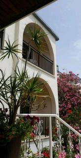 Sunny Napa Apartments - 2