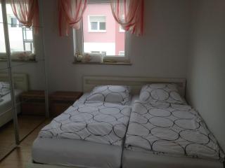 Helle großzügige Dreizimmerwohnung - 9