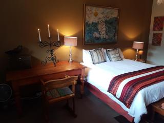 Burnham Road Suite Guest House - Bulawayo - 4