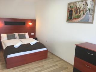 F&M Apartman - Eger - 2