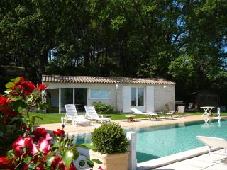 un lit en provence - Éguilles - 0