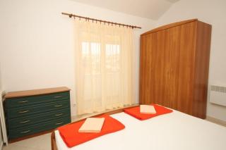 Apartments with a parking space Hvar - 8728 - 3