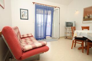 Apartments with a parking space Hvar - 8728 - 2