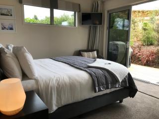 Aviator - New Plymouth - 7
