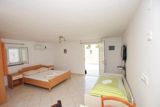 Apartments by the sea Stara Novalja, Pag - 14883 - 7