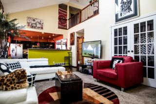 Airport Lay Over - 2