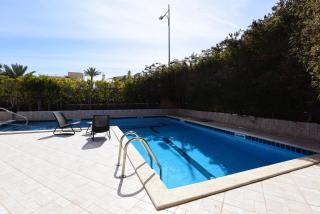 Flintstone Guest House 11 rooms לא וילה פרטית - Eilat - 6