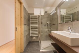 Hotel Dolomitenhof & Chalet Alte Post - Sesto - 2