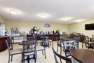 Baymont by Wyndham Dale - Dale - 3