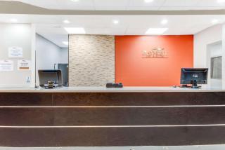 Baymont by Wyndham Midland Airport - Midland - 6