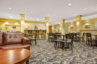 Baymont by Wyndham Wahpeton - 1
