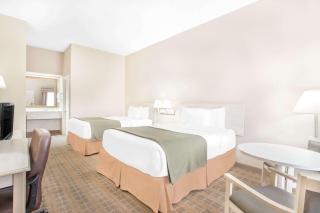 Baymont by Wyndham Crestview - Crestview - 2