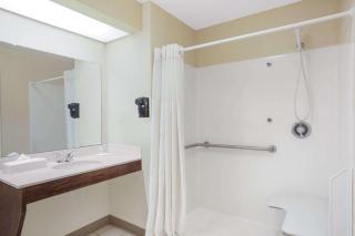 Baymont by Wyndham Tuscaloosa - Tuscaloosa - 2
