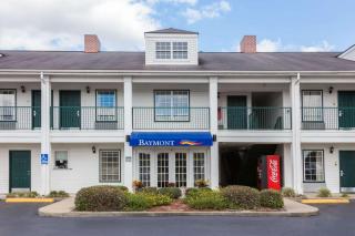 Baymont by Wyndham Waycross - Waycross - 0