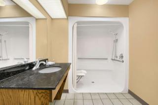 Baymont by Wyndham Warner Robins - Warner Robins - 5