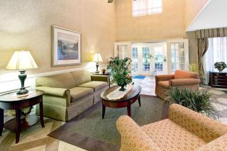 Baymont by Wyndham Sanford - Sanford - 8