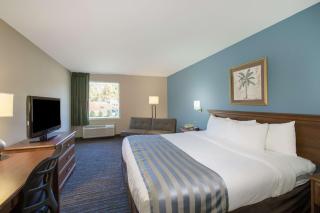 Baymont by Wyndham Bartonsville Poconos - Bartonsville - 3