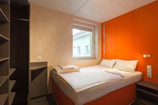 easyHotel Budapest Oktogon - Budapest - 9