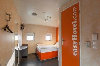easyHotel Budapest Oktogon - Budapest - 1