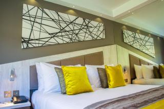 Red Hall Hotel - 3